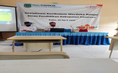 Sosialiasi Implementasi Kurikulum Merdeka di SMPIT Al Uswah Bangil